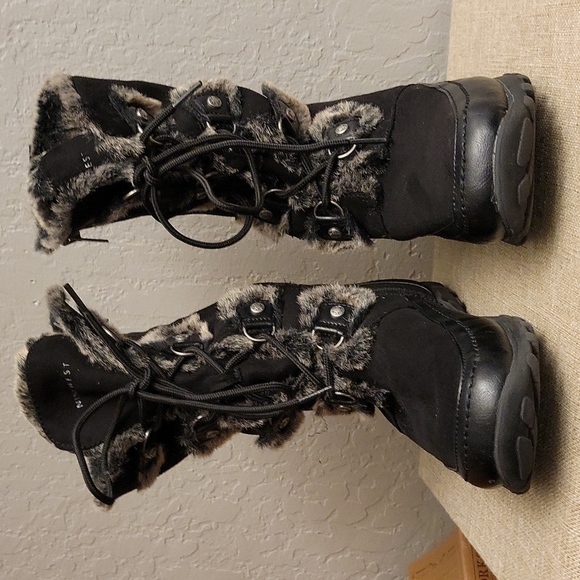 NINE WEST Girls Daffodil Knee High Zipper Boots 4 Black - Picture 2 of 10